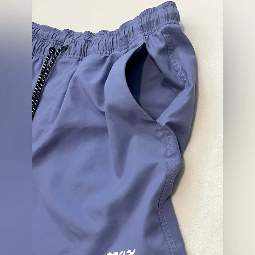 Oakley Hydrolix Regular Fit Men's Purple / Blue  Swim Trunks w Pockets Size XL - Picture 4 of 16